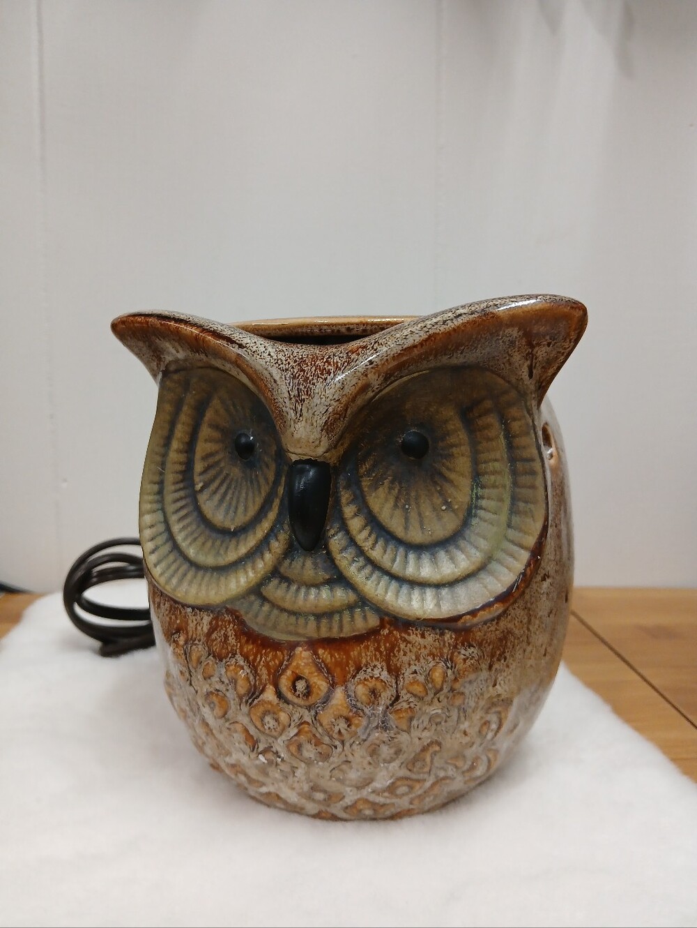 🍁 Electric Horned Owl Ceramic Wax/Oil Warmer - Brown Glazed Ceramic